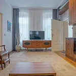 Апартаменти Vibe Брашов